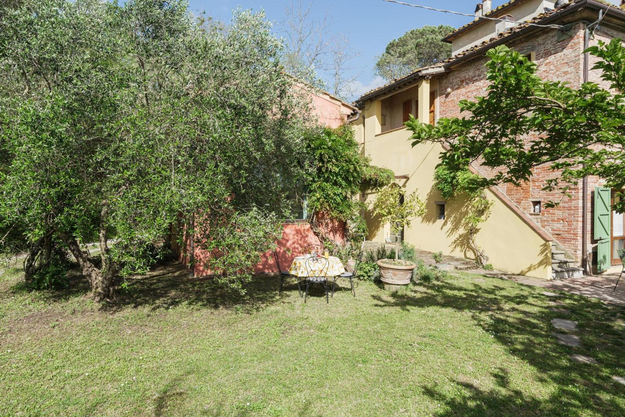 Agriturismo La Ca'Solare Palaia Exterior foto