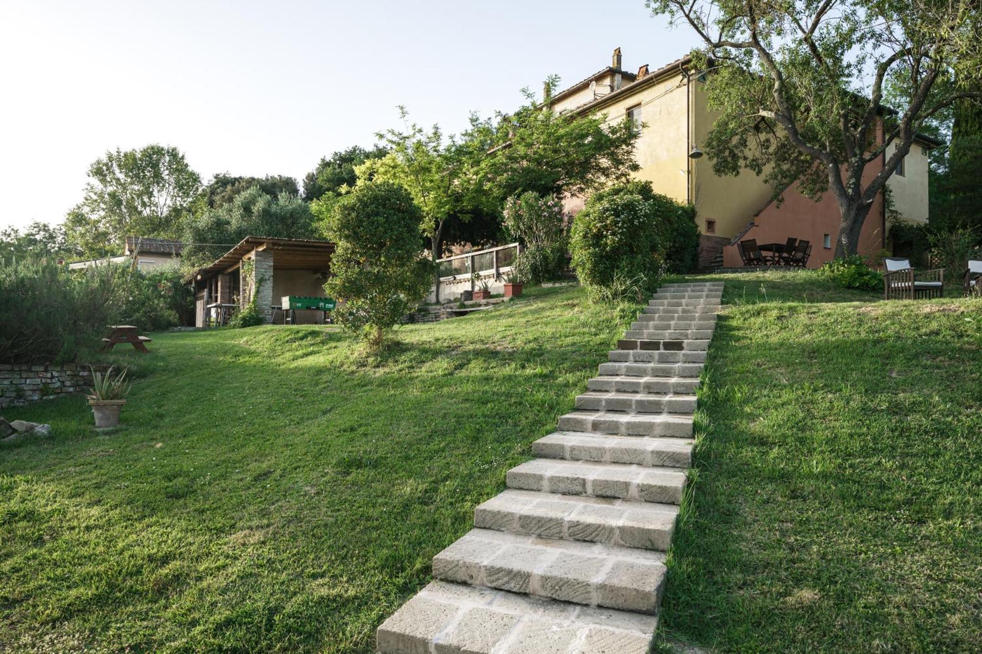 Agriturismo La Ca'Solare Palaia Exterior foto